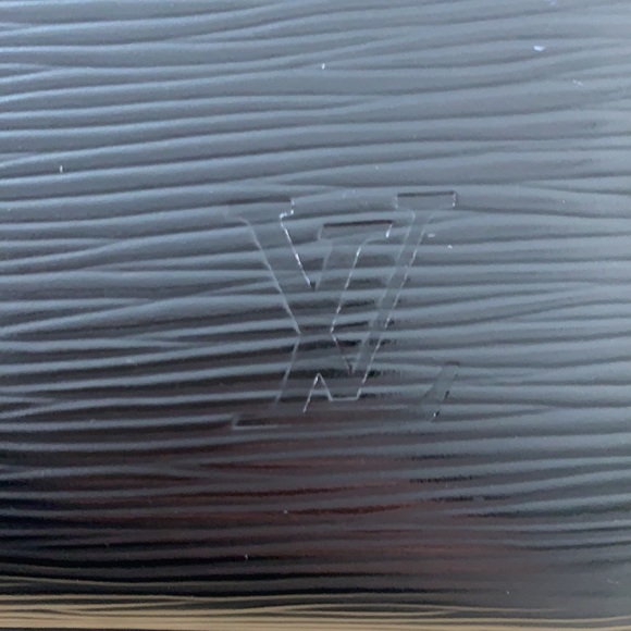 Louis Vuitton handbag - Picture 9 of 10